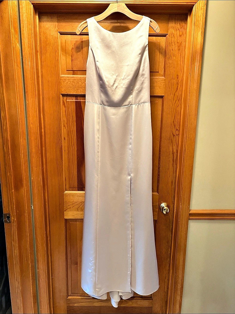 AMSALE long Dress in champagne color Size 10